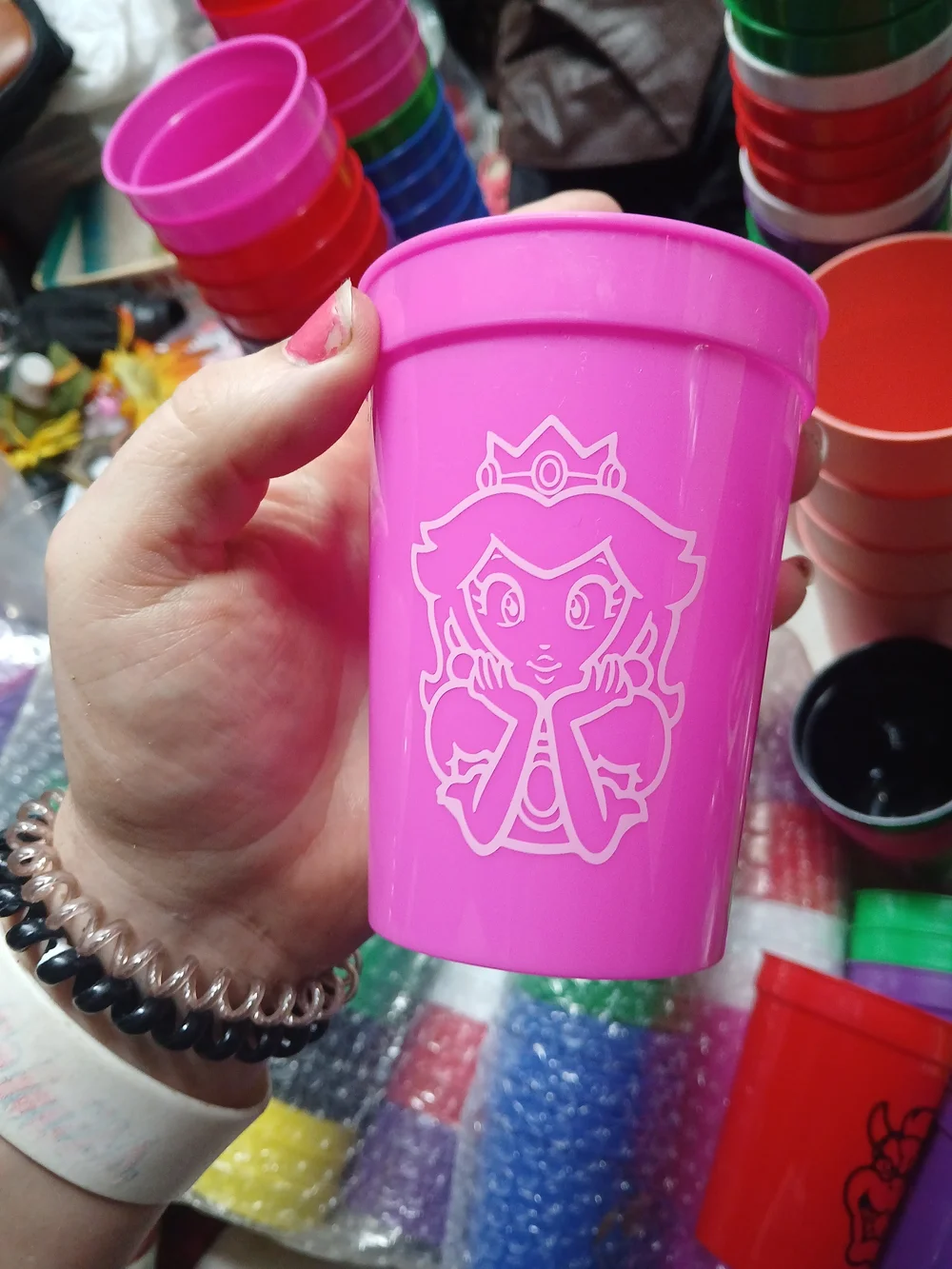 Super Mario Brothers Party Cups X24 Pack 8 Different Design's/colors